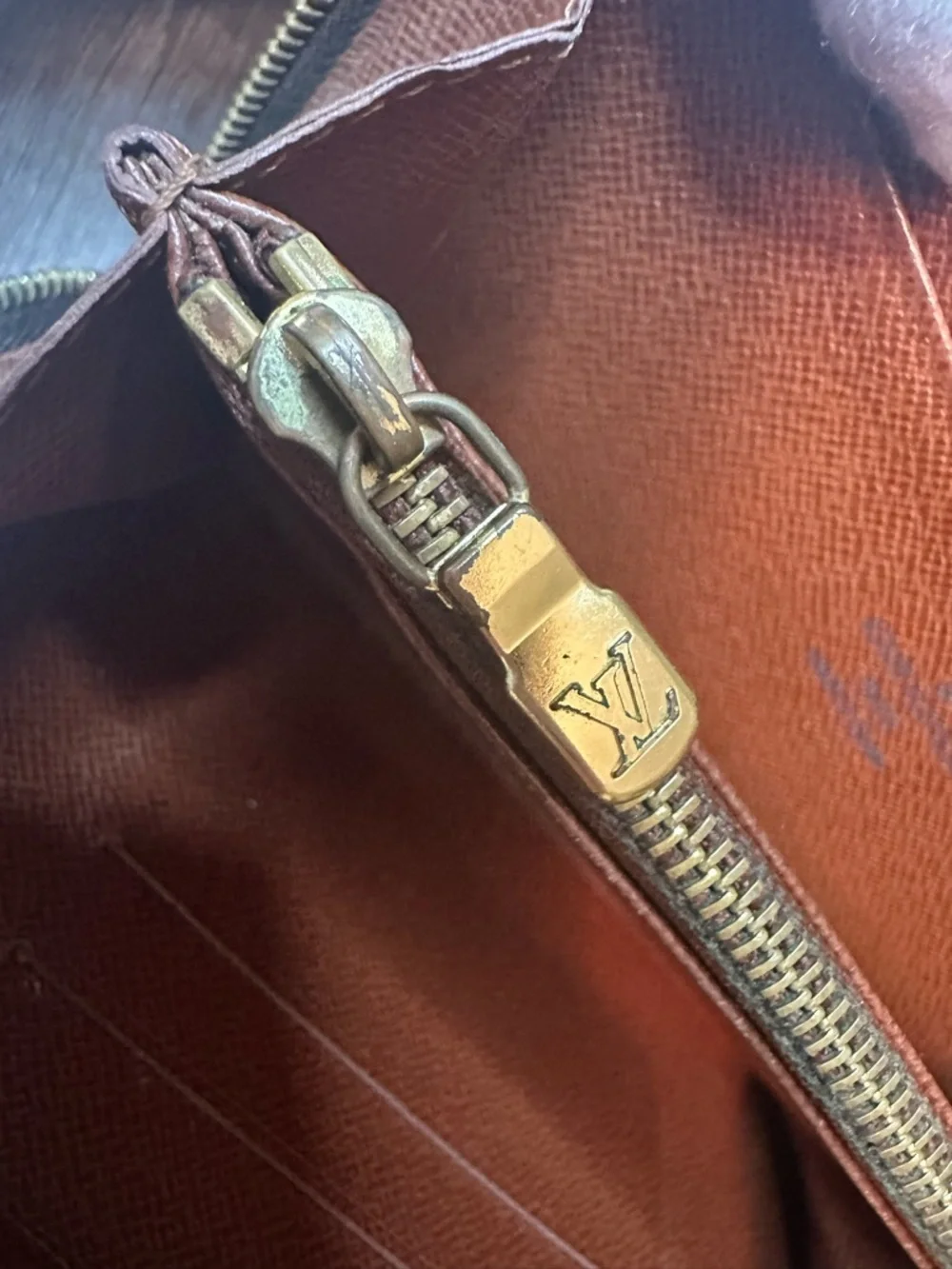 Louis Vuitton Monogram Canvas Zippy Wallet-AS IS